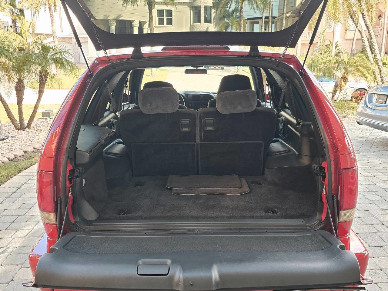 Used 2001 Chevrolet Blazer Xtreme w/ Preferred Equipment Group image 23