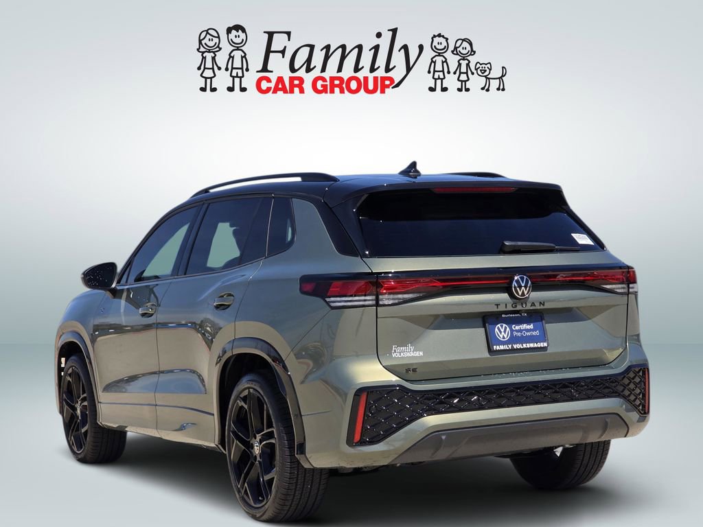 Used 2026 Volkswagen Tiguan SE R-Line FWD image 3