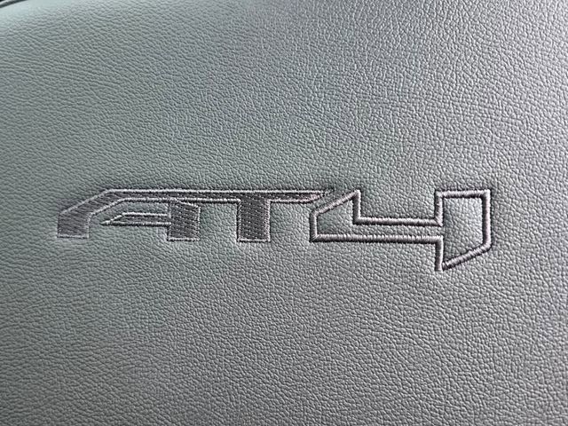 New 2026 GMC Sierra 1500 AT4 w/ AT4 Premium Package AWD/4WD image 14