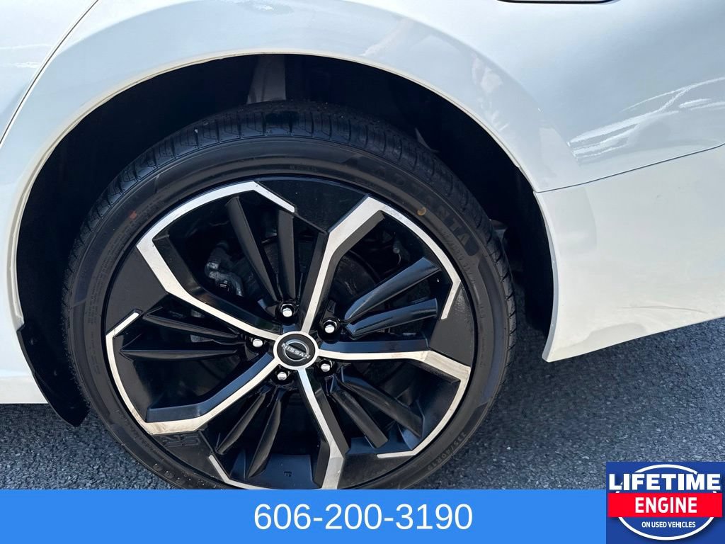 Used 2024 Nissan Altima 2.5 SR AWD/4WD image 10