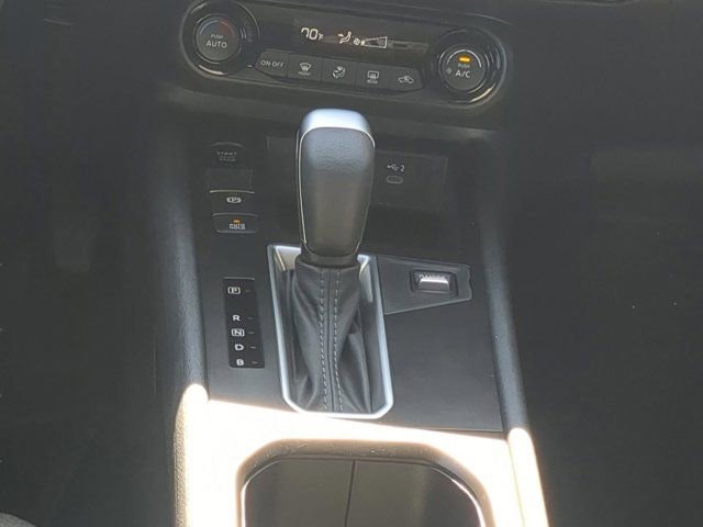 Used 2026 Nissan Kicks SV image 17