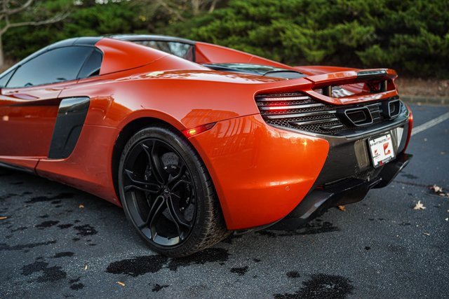 Used 2016 McLaren 650S Spider image 14