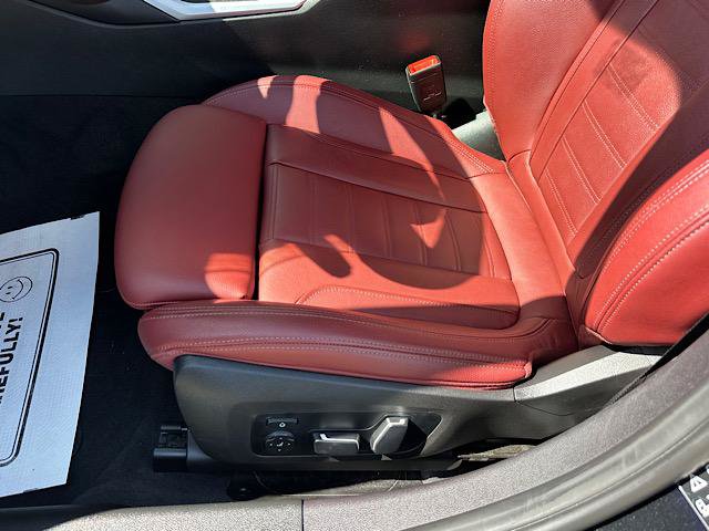 Used 2024 BMW M340i xDrive AWD/4WD image 15