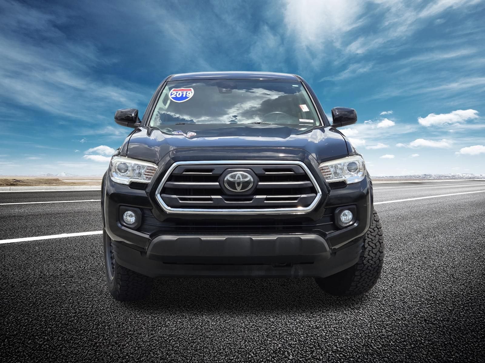 Used 2019 Toyota Tacoma SR5 RWD image 9