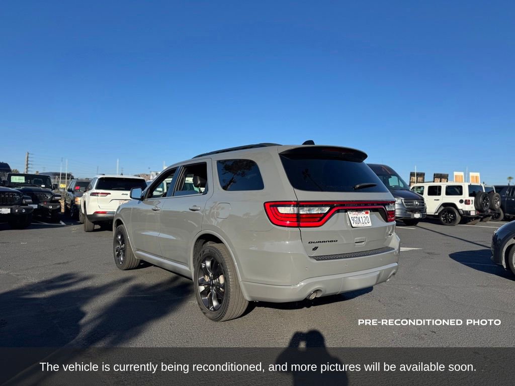 Used 2023 Dodge Durango GT AWD/4WD image 3