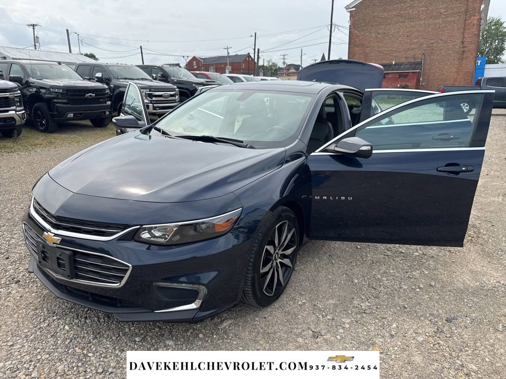 Used 2017 Chevrolet Malibu LT w/ Leather Package FWD image 32