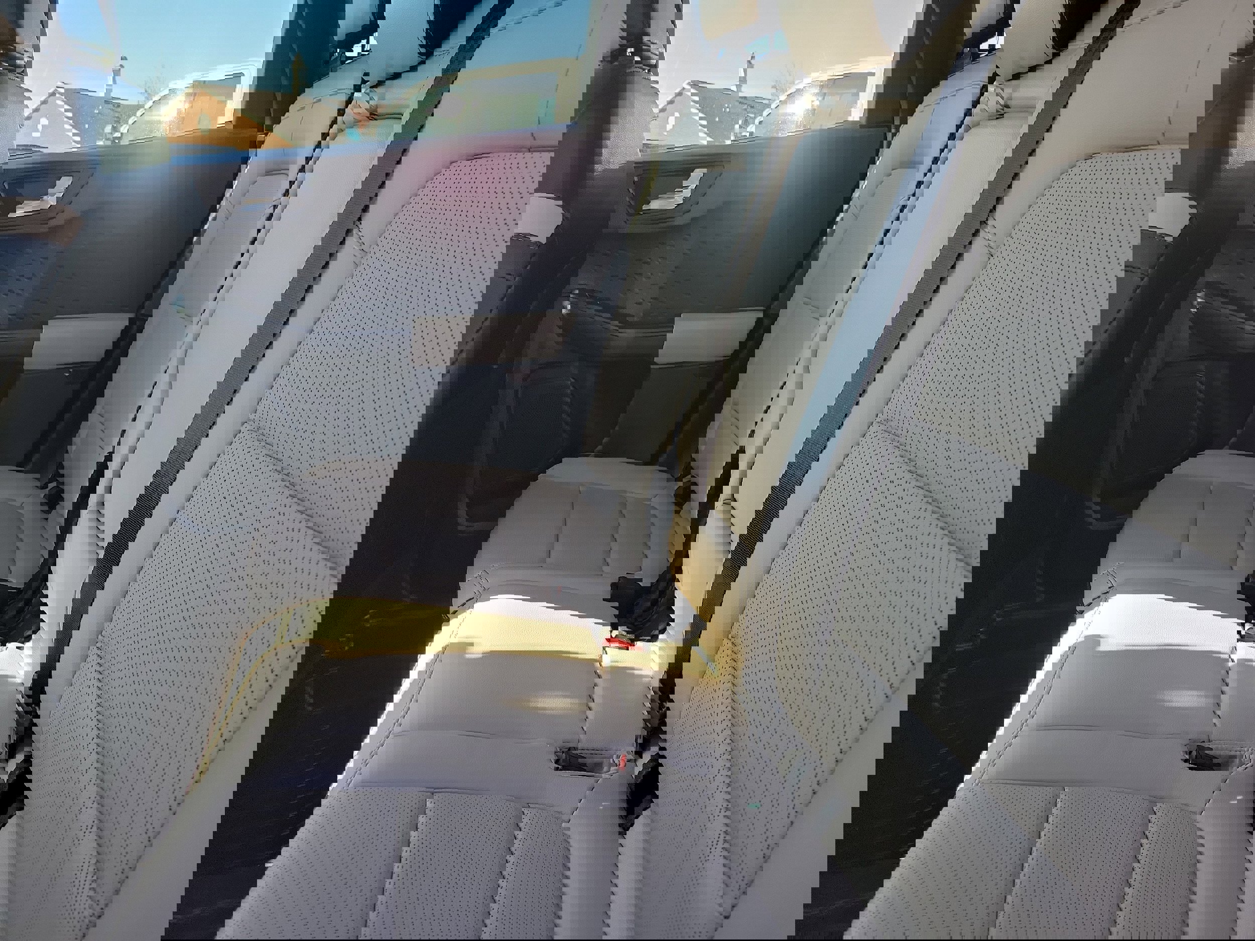 Certified 2020 Ford Escape SEL image 12