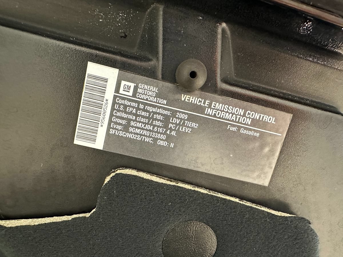 Used 2009 Cadillac XLR V RWD image 8