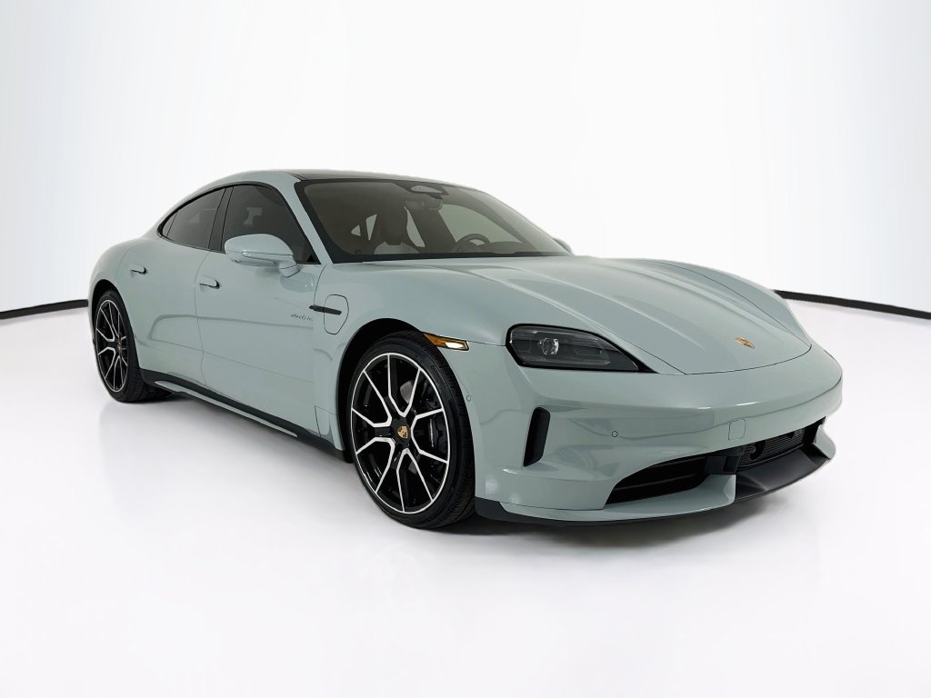 New 2026 Porsche Taycan RWD image 7