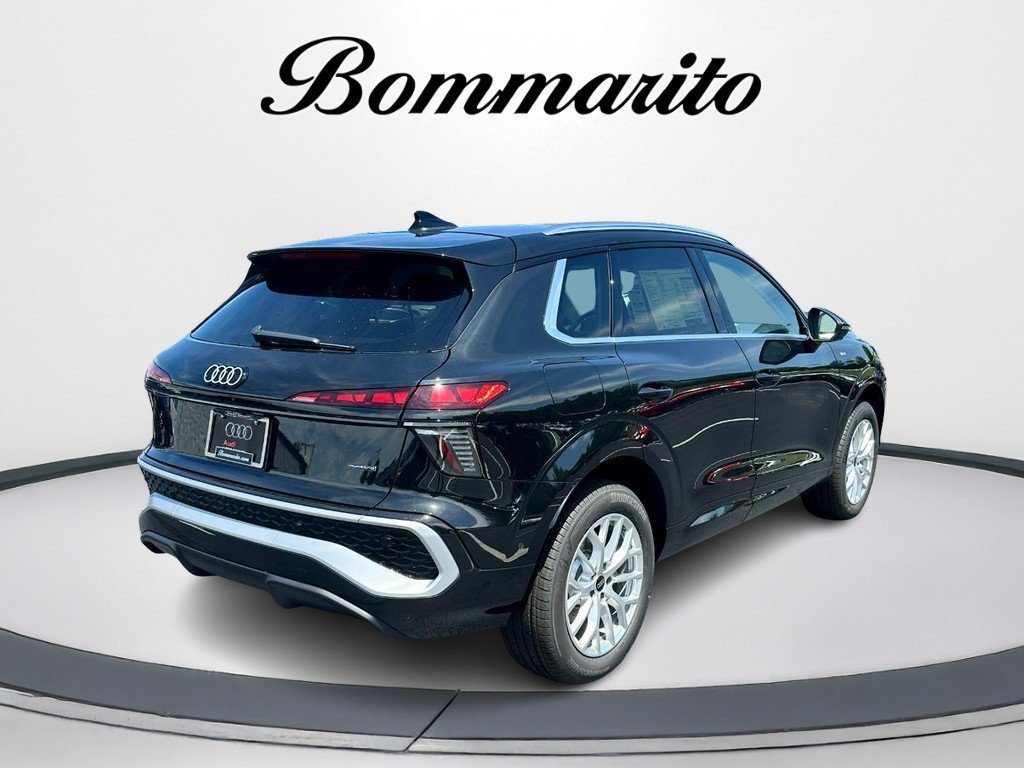New 2026 Audi Q3 quattro 2.0T AWD/4WD image 3