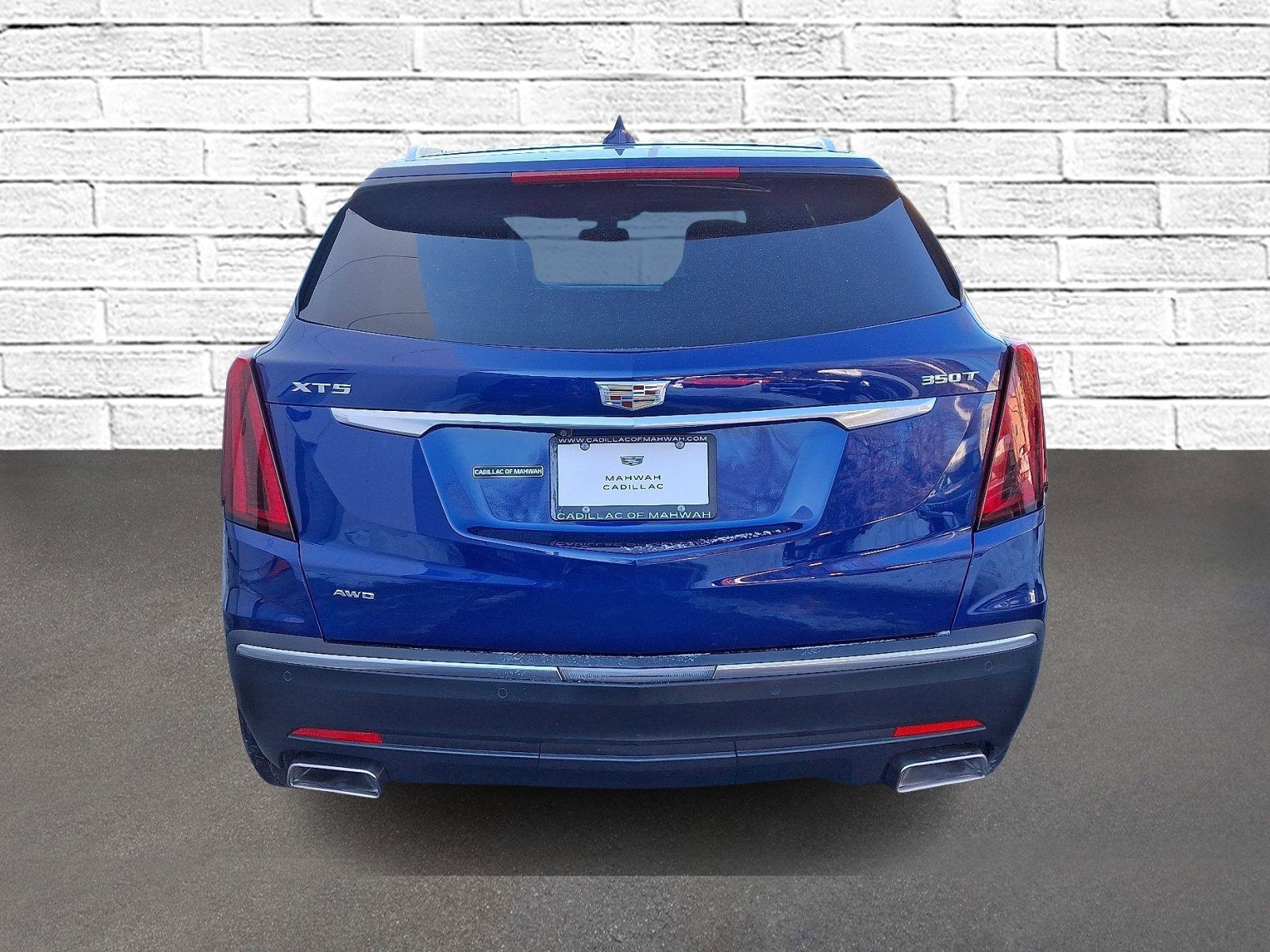 Certified 2023 Cadillac XT5 Luxury image 6