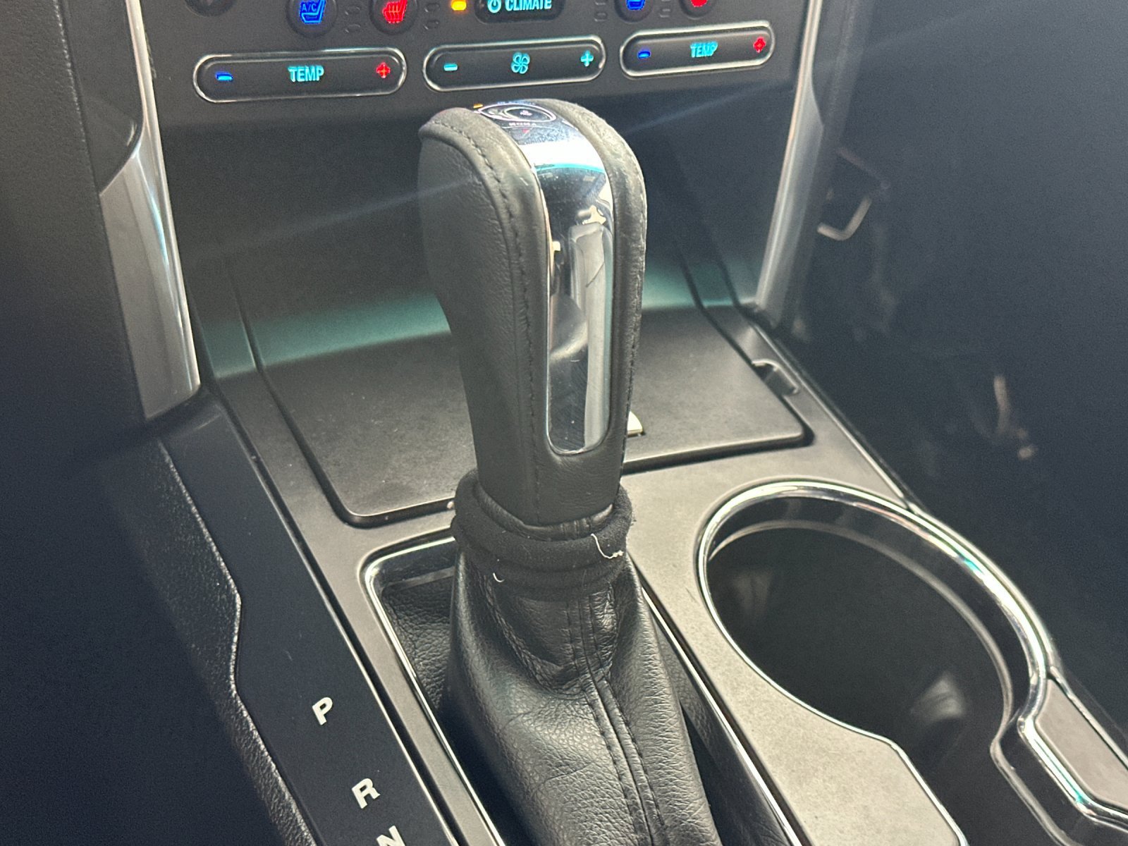 Used 2016 Ford Explorer Limited FWD image 19