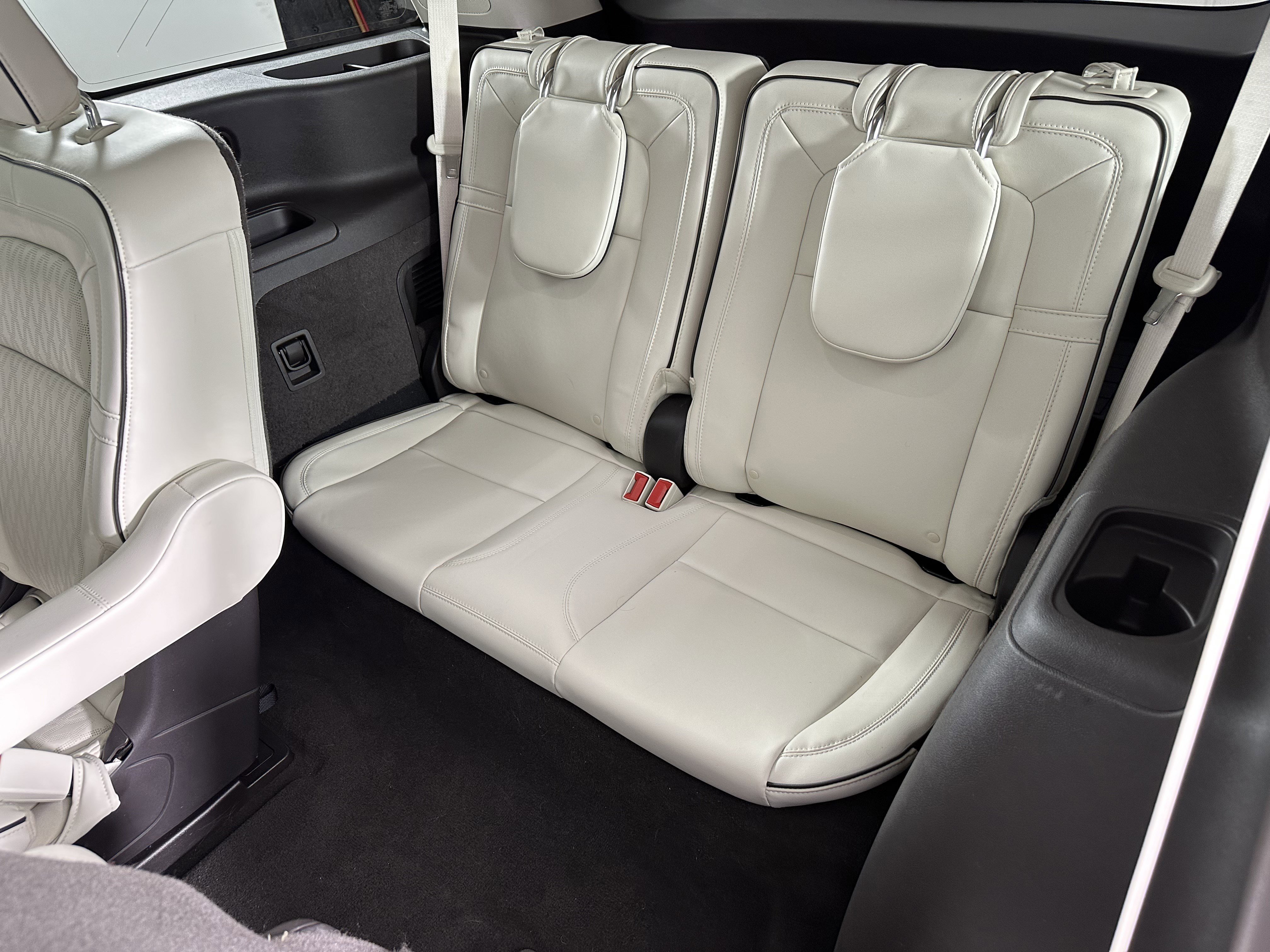 Used 2024 Lincoln Aviator Black Label w/ Dynamic Handling Package image 26