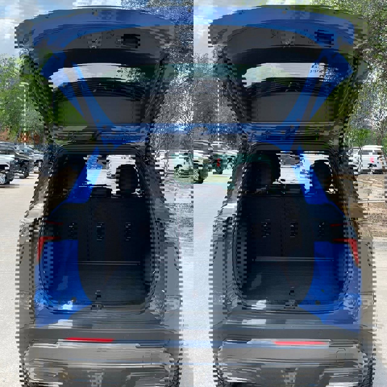 Certified 2025 Chevrolet Equinox ACTIV w/ Safety and Technology Package image 26