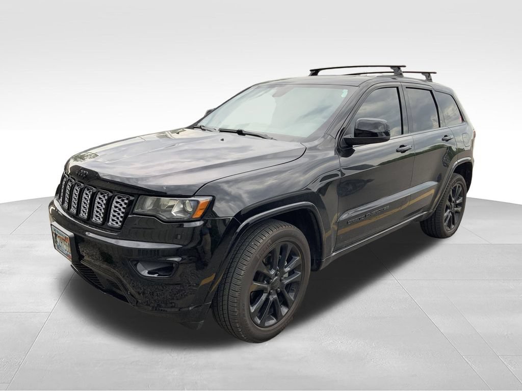 Used 2020 Jeep Grand Cherokee Altitude AWD/4WD image 32
