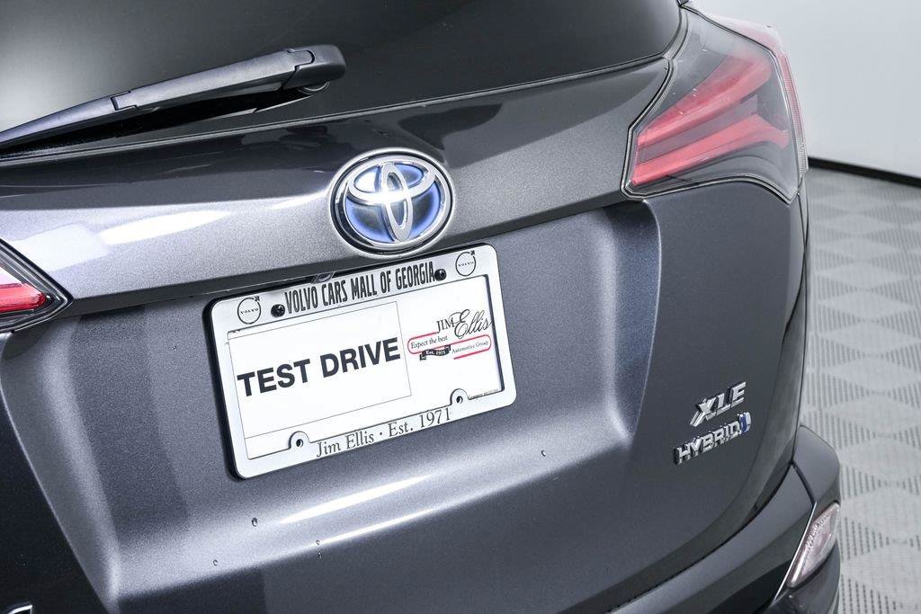 Used 2018 Toyota RAV4 XLE w/ Convenience Package AWD/4WD image 36