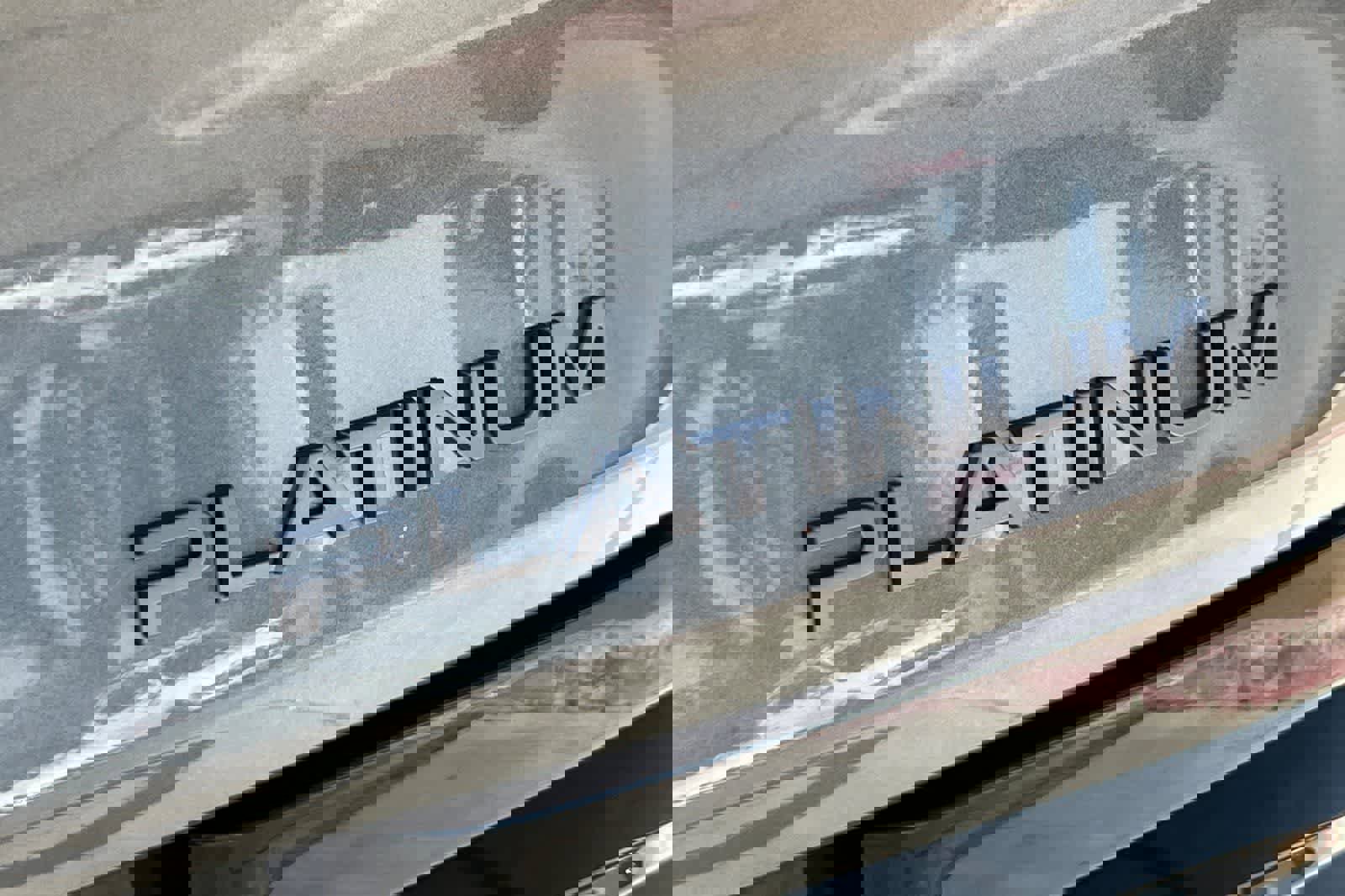 New 2026 Nissan Murano Platinum image 17