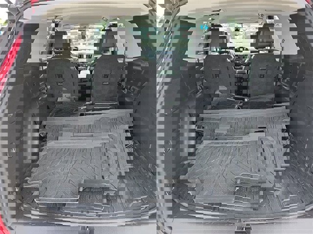 Used 2021 Chevrolet Traverse LT w/ LT Premium Package image 19