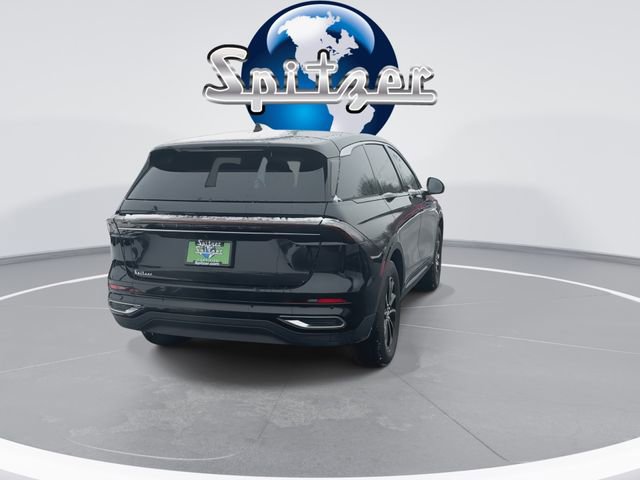 Used 2024 Lincoln Nautilus Premier image 9