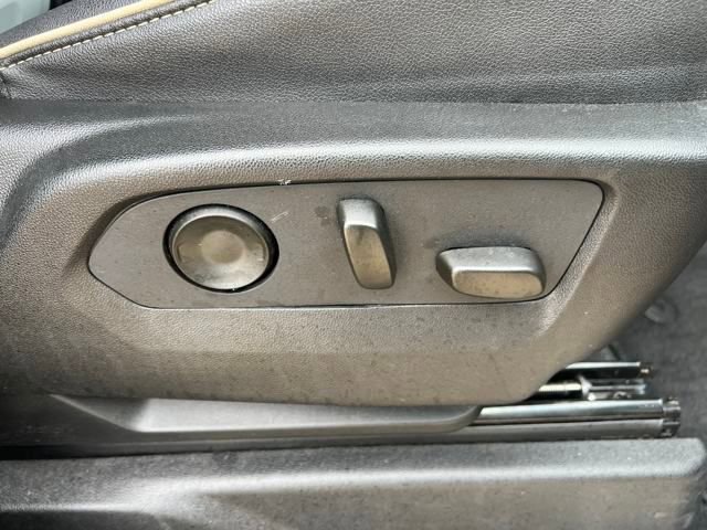 Certified 2023 Chevrolet Suburban Premier image 17