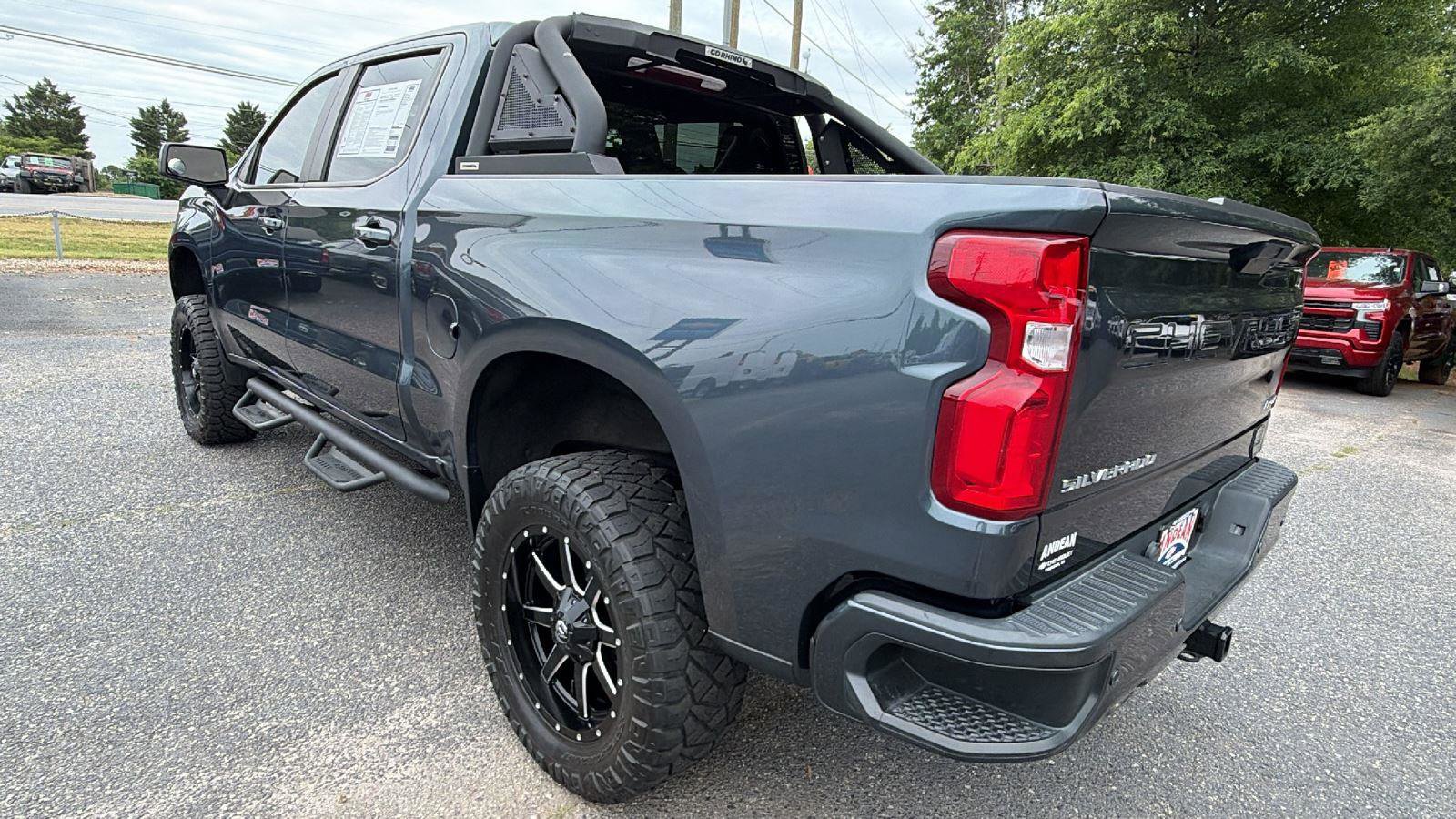 Used 2022 Chevrolet Silverado 1500 RST AWD/4WD image 7
