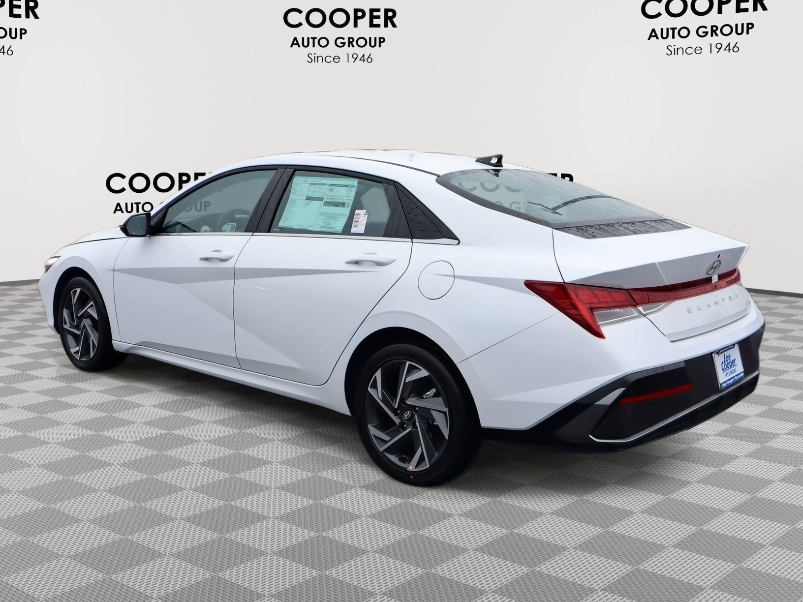 New 2025 Hyundai Elantra Limited image 9