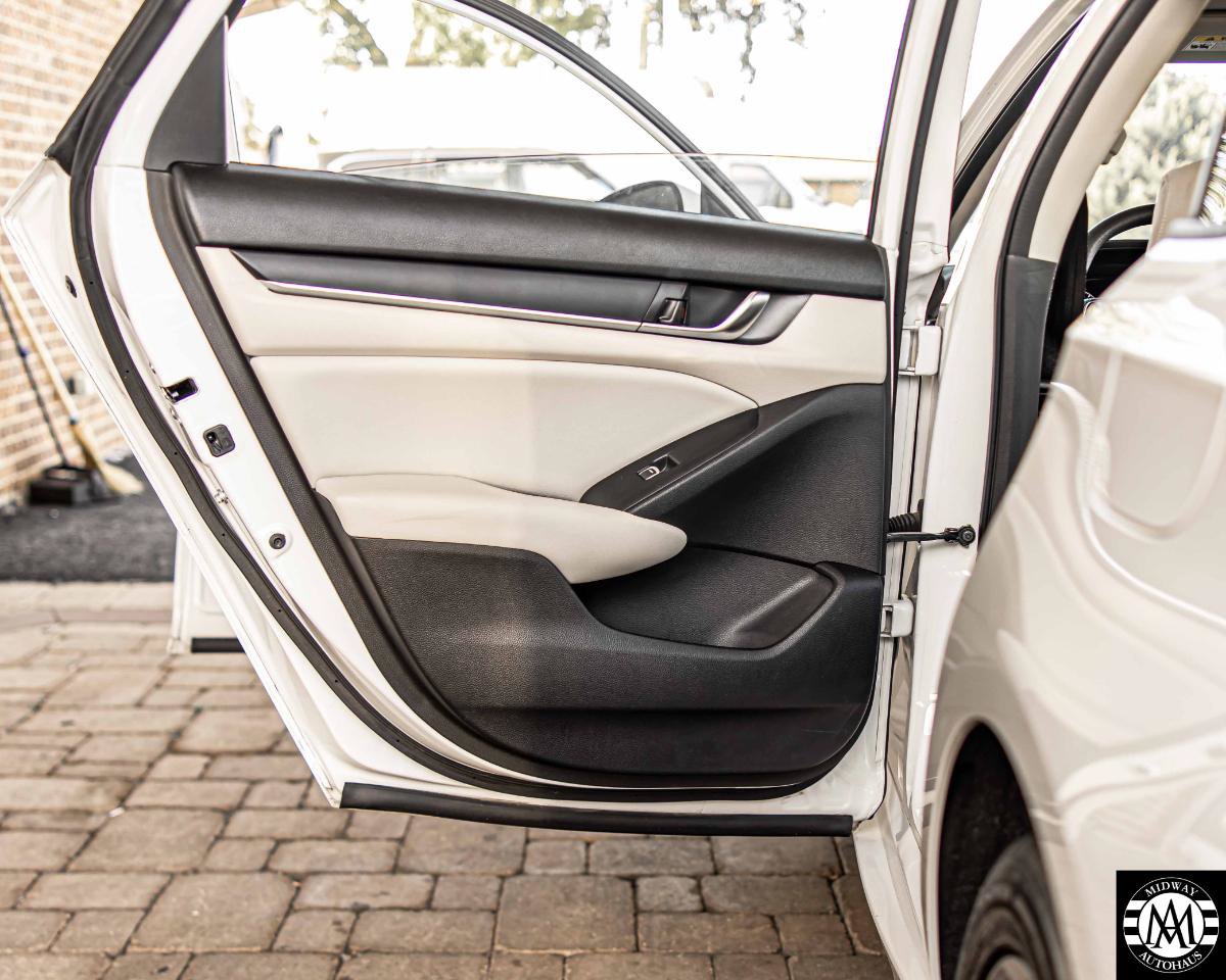 Used 2018 Honda Accord LX image 28