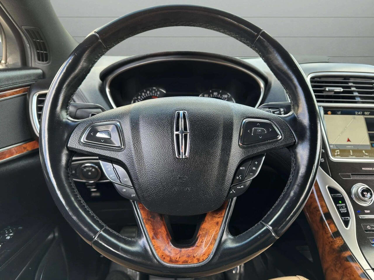 Used 2018 Lincoln MKX Reserve w/ Lincoln MKX Climate Package image 32