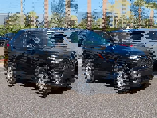 Used 2023 Toyota RAV4 LE image 2