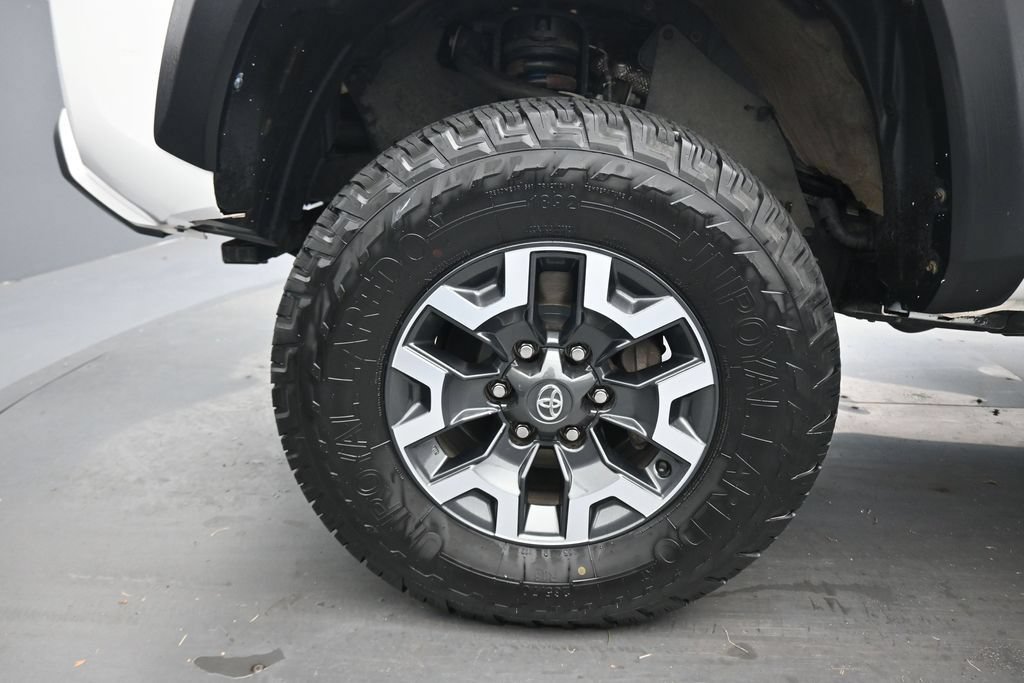 Used 2022 Toyota Tacoma TRD Off-Road RWD image 51