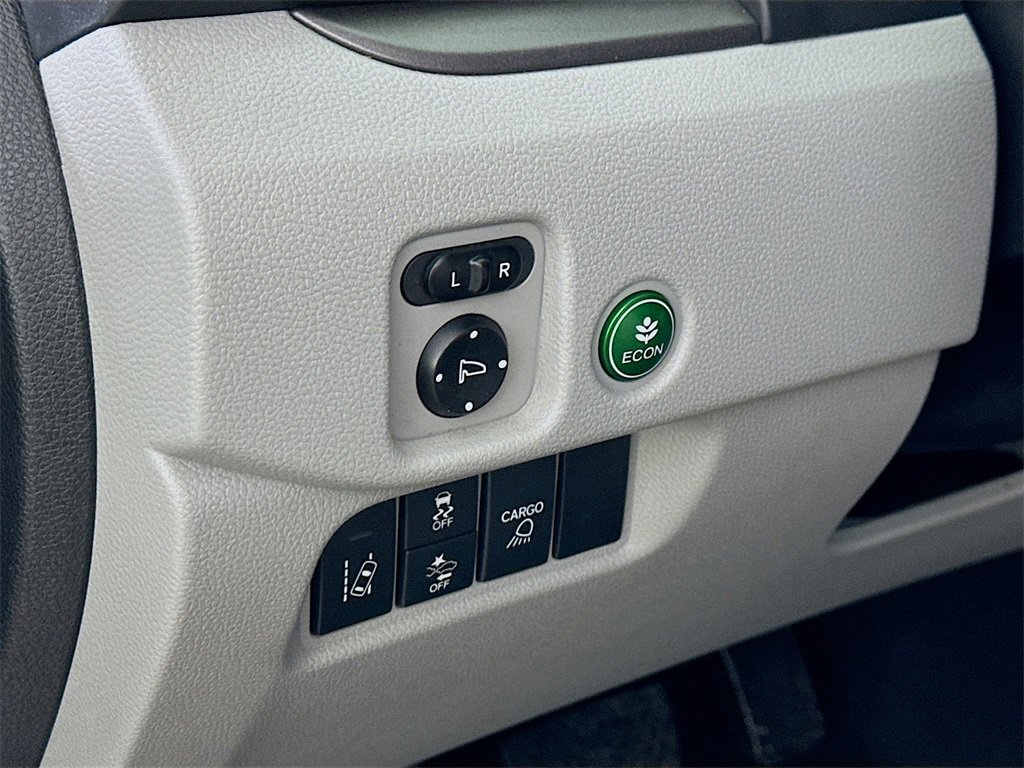 Used 2020 Honda Ridgeline RTL image 17