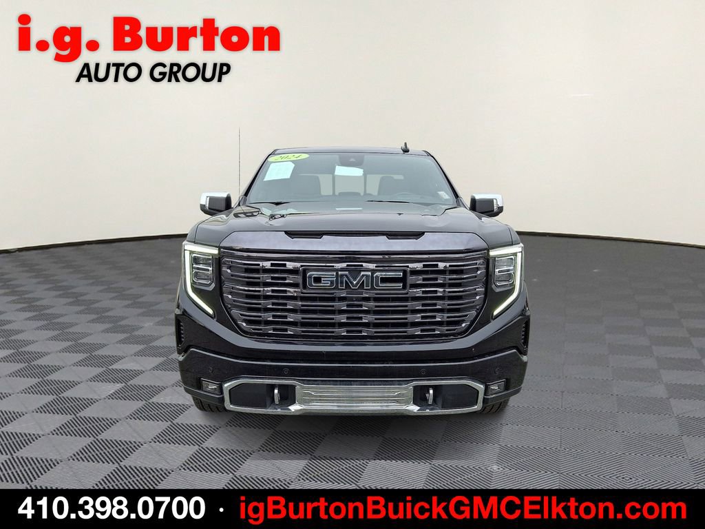 Used 2024 GMC Sierra 1500 Denali Ultimate image 2