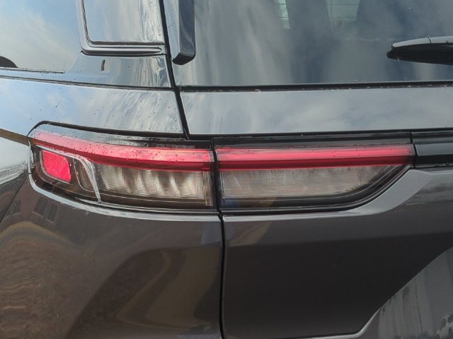 New 2026 Jeep Grand Cherokee Altitude RWD image 21