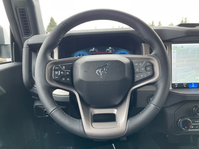 New 2026 Ford Bronco Outer Banks image 15