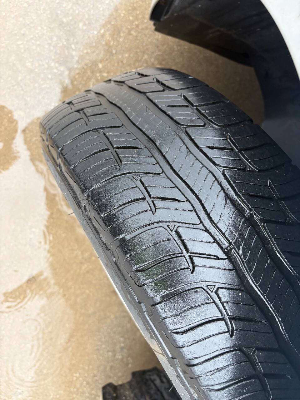 Used 2013 Chevrolet Cruze LS image 20