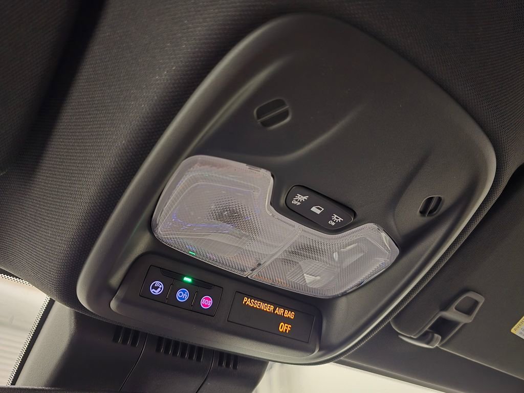 New 2025 Chevrolet Colorado LT w/ LT Convenience Package image 23