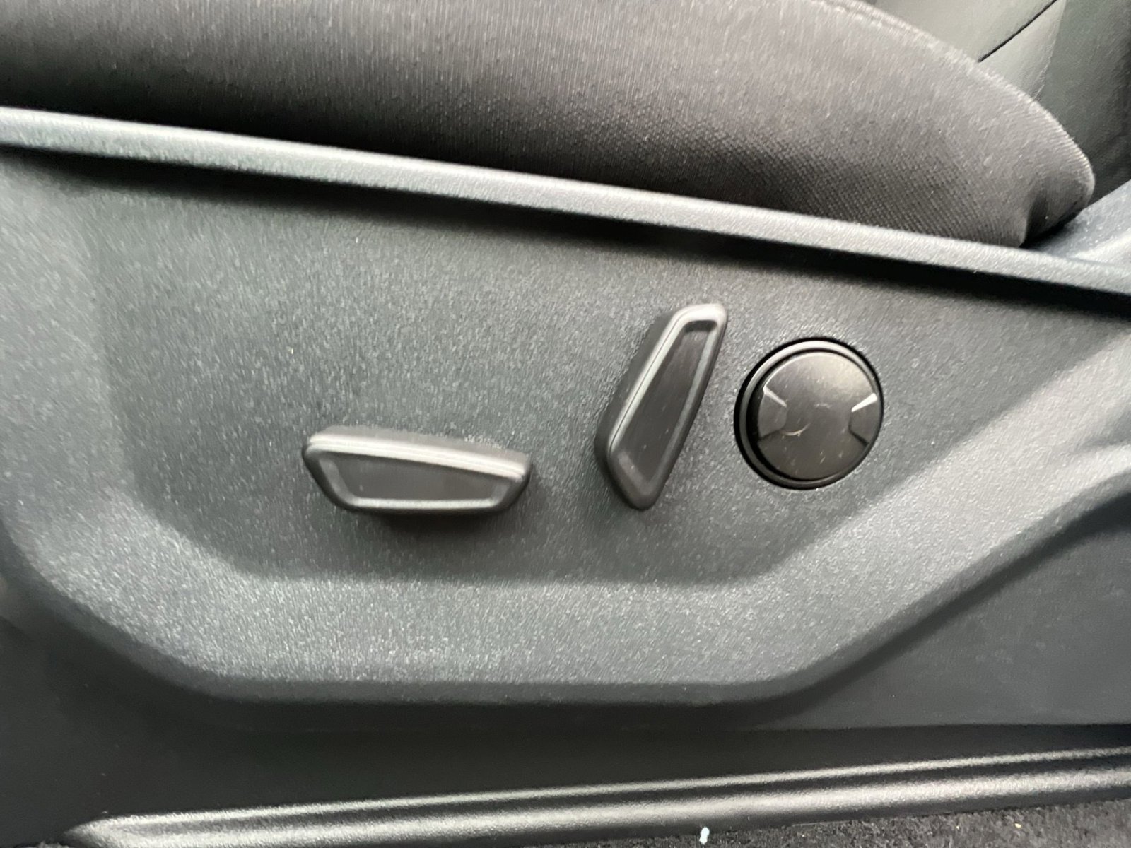 New 2026 Ford F150 XLT w/ Equipment Group 302A MID image 14