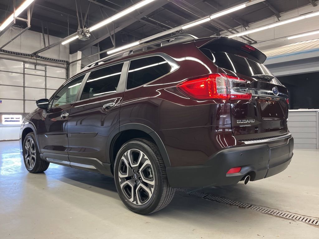 Used 2024 Subaru Ascent Touring image 5