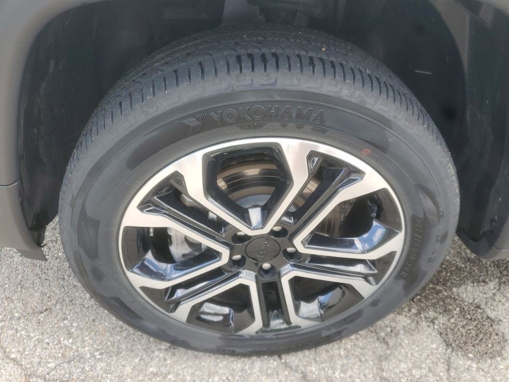 Used 2022 Jeep Compass Limited AWD/4WD image 9