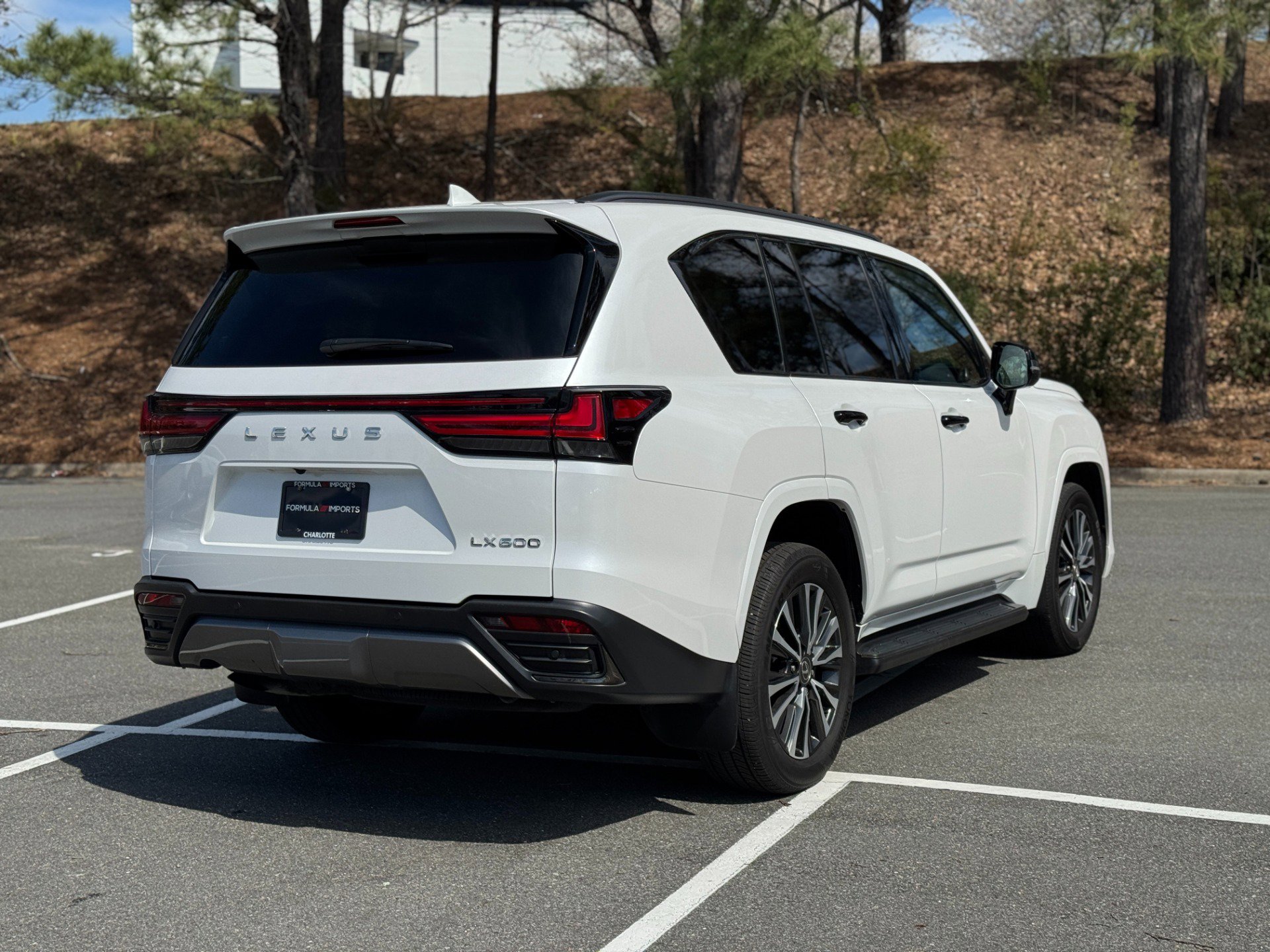 Used 2024 Lexus LX 600 4WD w/ Appearance Package image 11