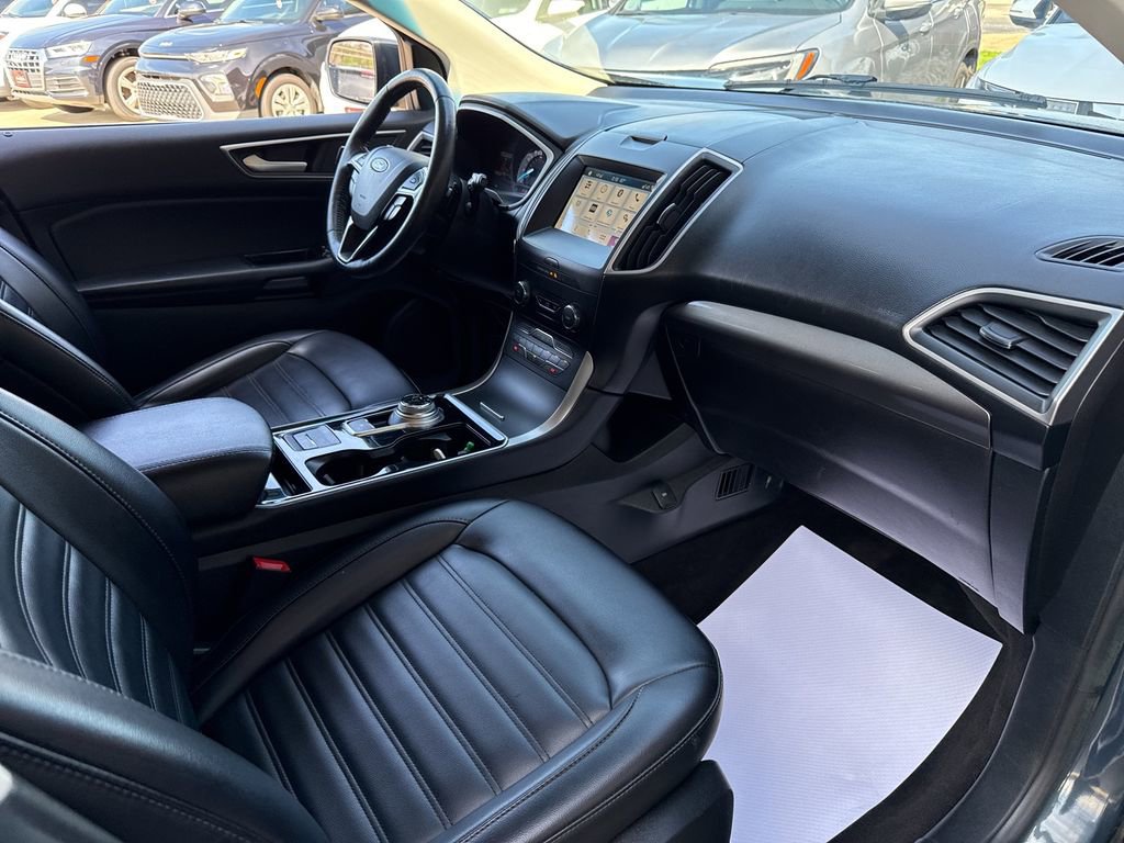 Used 2019 Ford Edge SEL w/ Equipment Group 201A AWD/4WD image 40