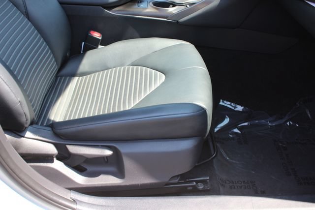 Used 2021 Toyota Camry SE AWD/4WD image 30