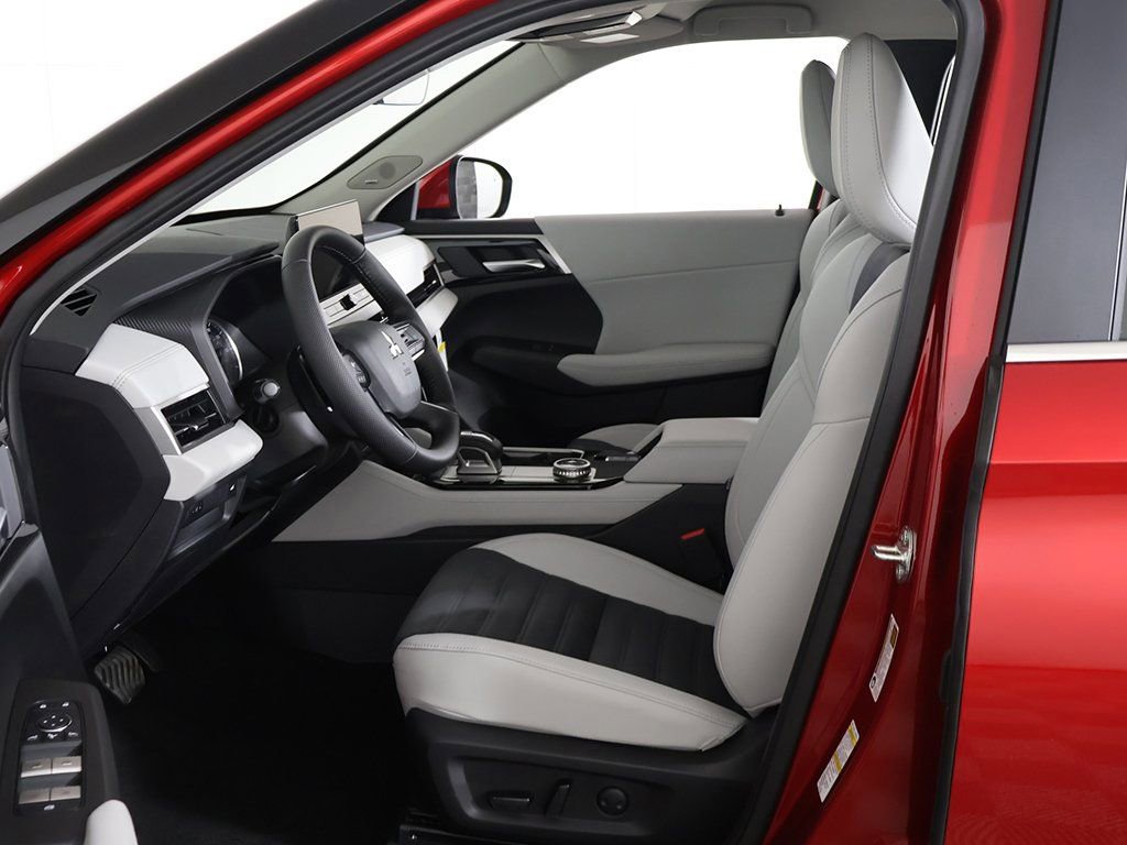 New 2025 Mitsubishi Outlander SE AWD/4WD image 27