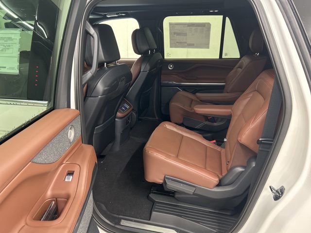 New 2026 Lincoln Navigator L Reserve image 9