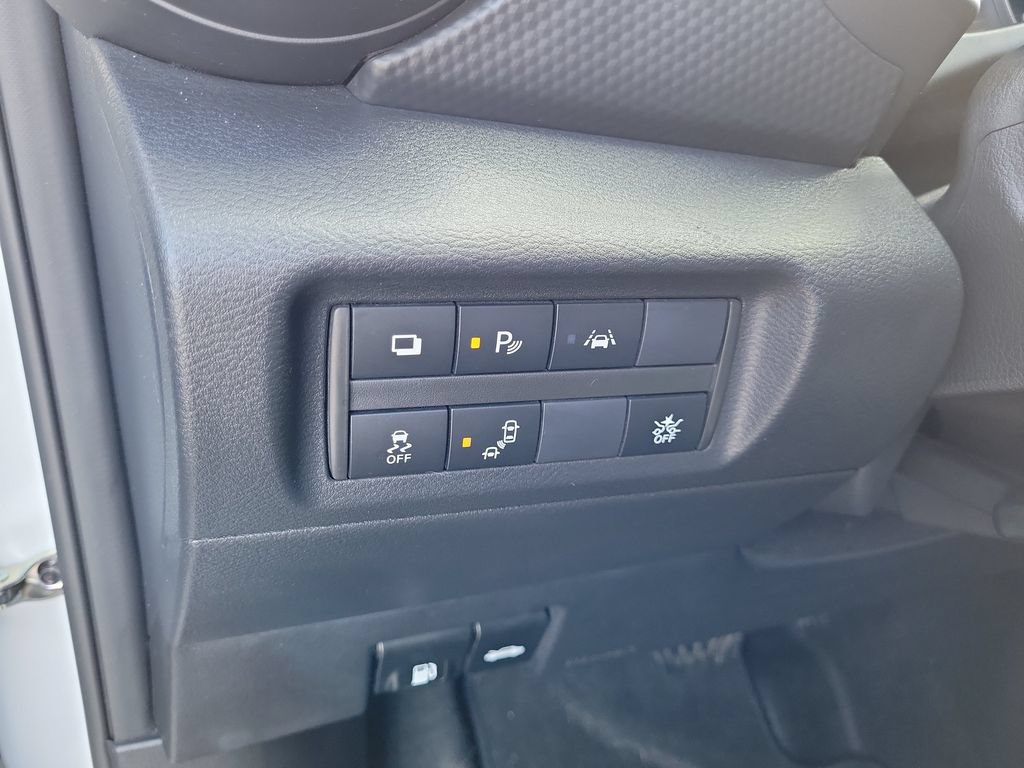 Used 2024 Nissan Kicks S FWD image 25