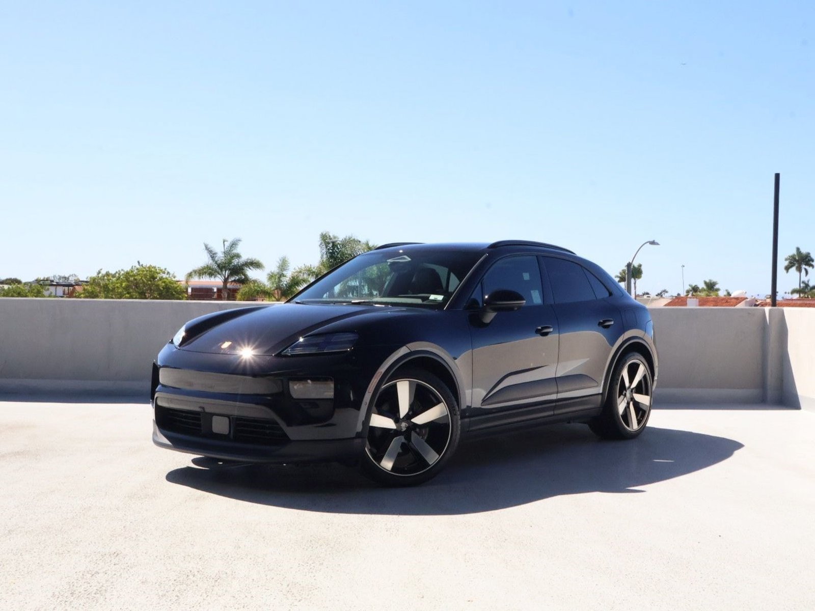 Certified 2024 Porsche Macan 4 Electric