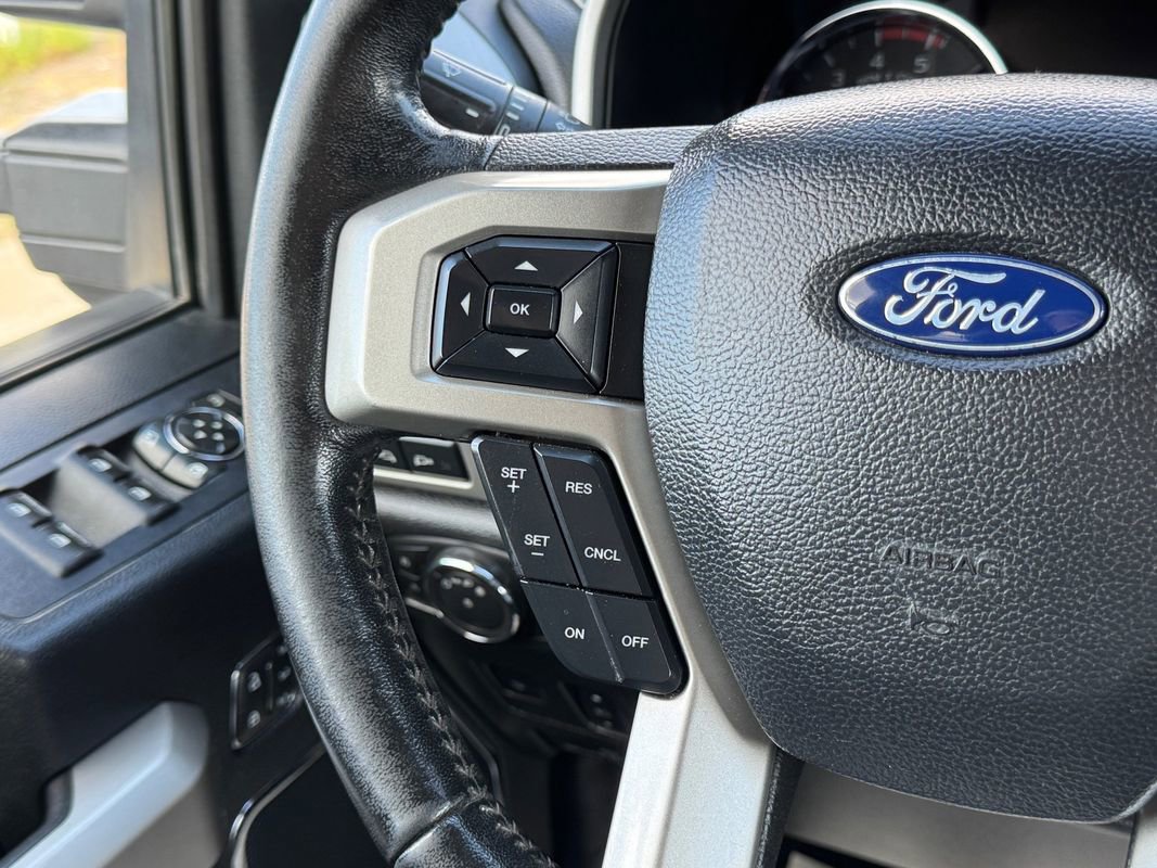 Used 2020 Ford F350 Lariat w/ Lariat Ultimate Package image 28