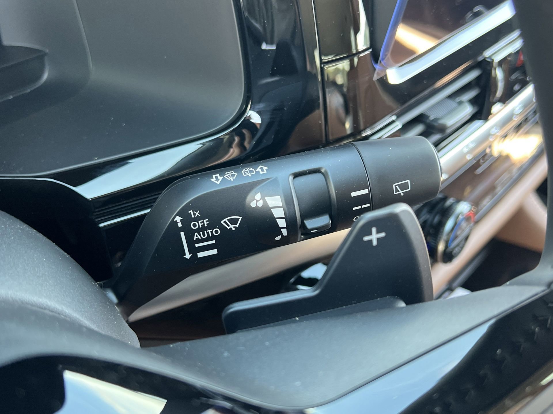 New 2026 Nissan Pathfinder Platinum image 11