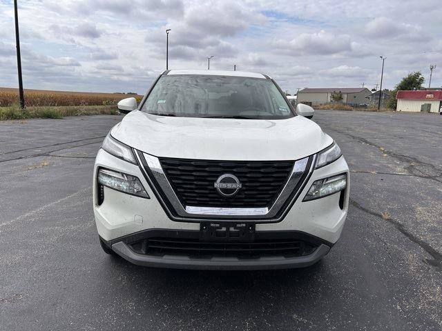Used 2023 Nissan Rogue SV image 11