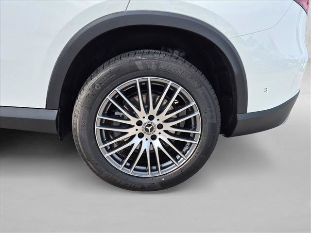 New 2026 Mercedes-Benz GLC 300 image 9